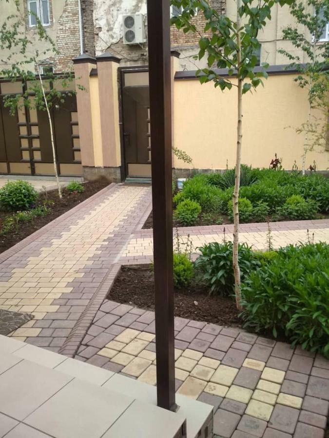 Medi Guest House Osh Exterior foto